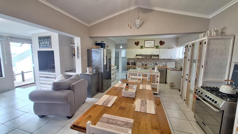 2 Bedroom Property for Sale in Tergniet Western Cape